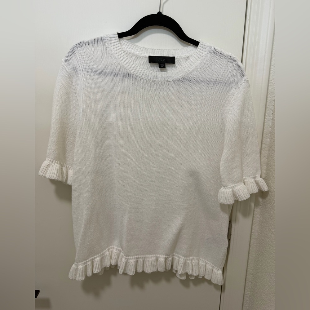 Zara Ivory Knit Sweater